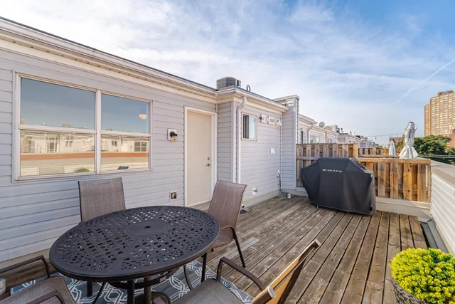 #2-1390 Bloor Street West, Toronto - photo 38