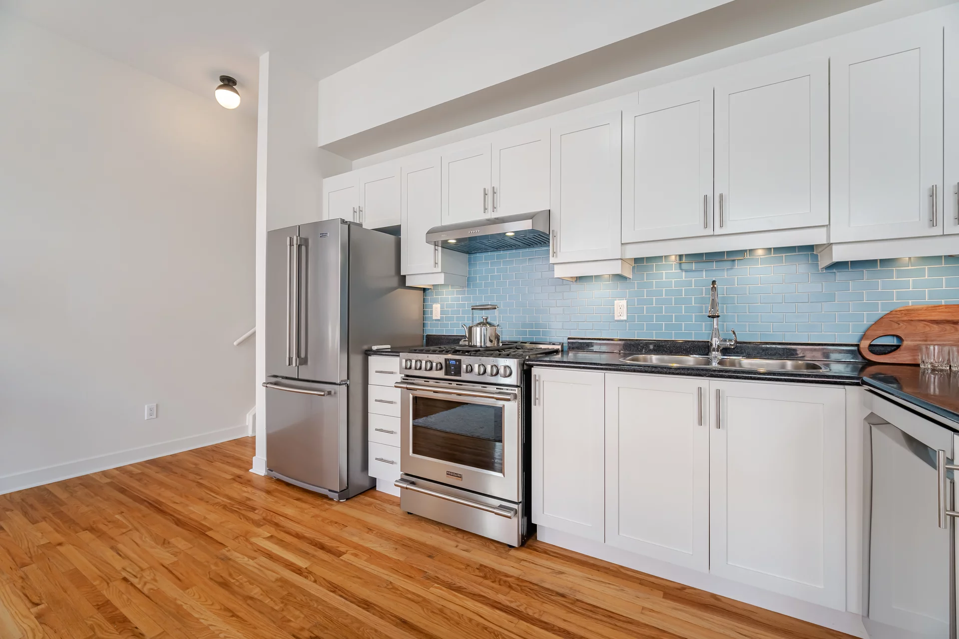 #2-1390 Bloor Street West, Toronto - photo 18