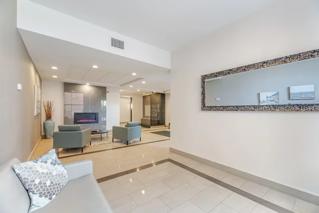 #203-102 Bronte Road, Oakville - photo 29