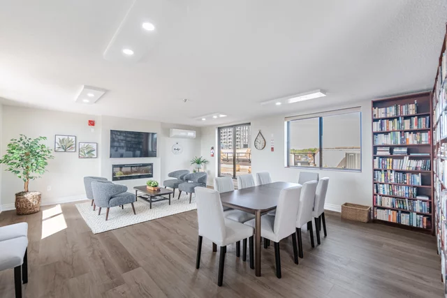 #203-102 Bronte Road, Oakville - photo 34