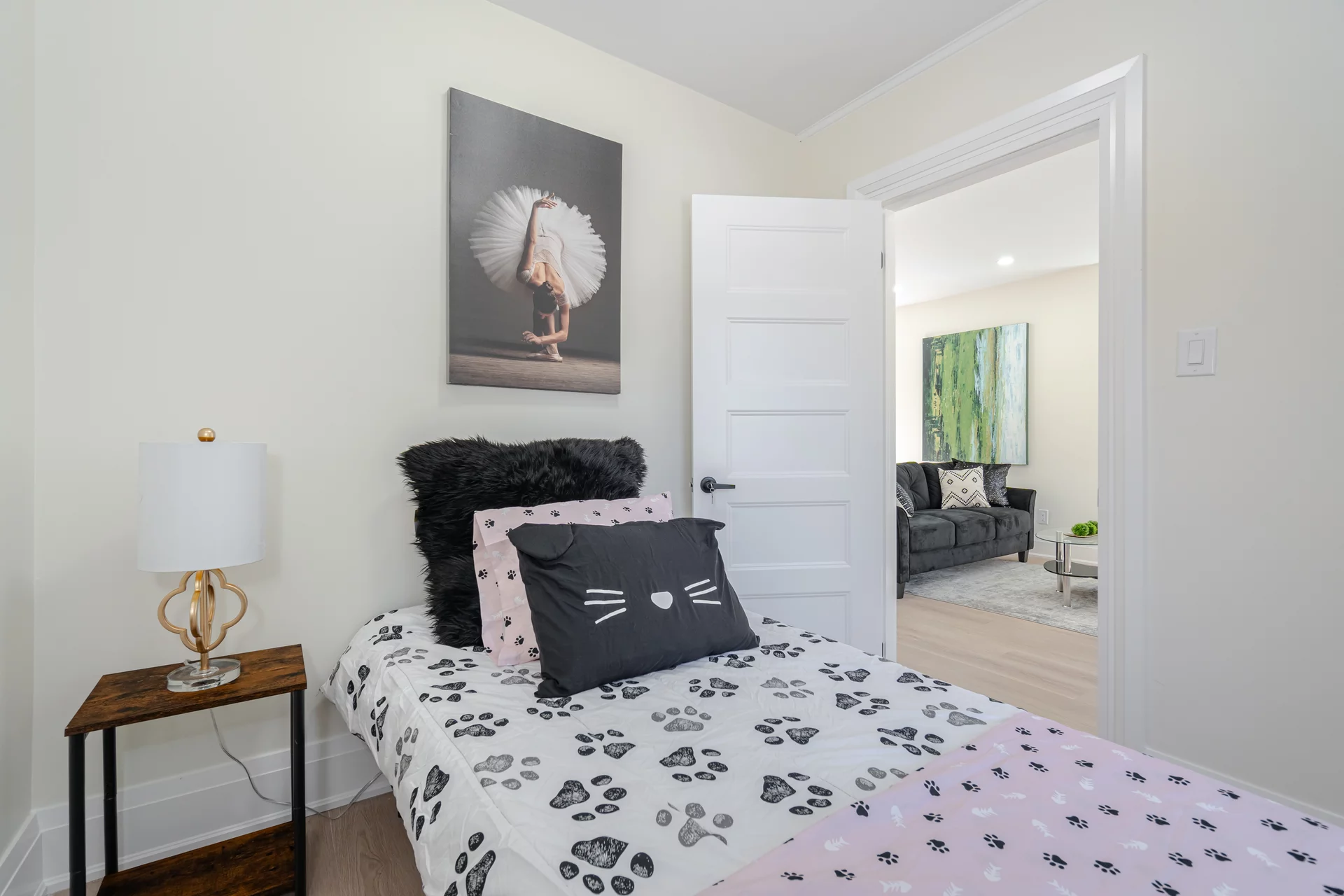 139 Gladstone Avenue, Oshawa - photo 22