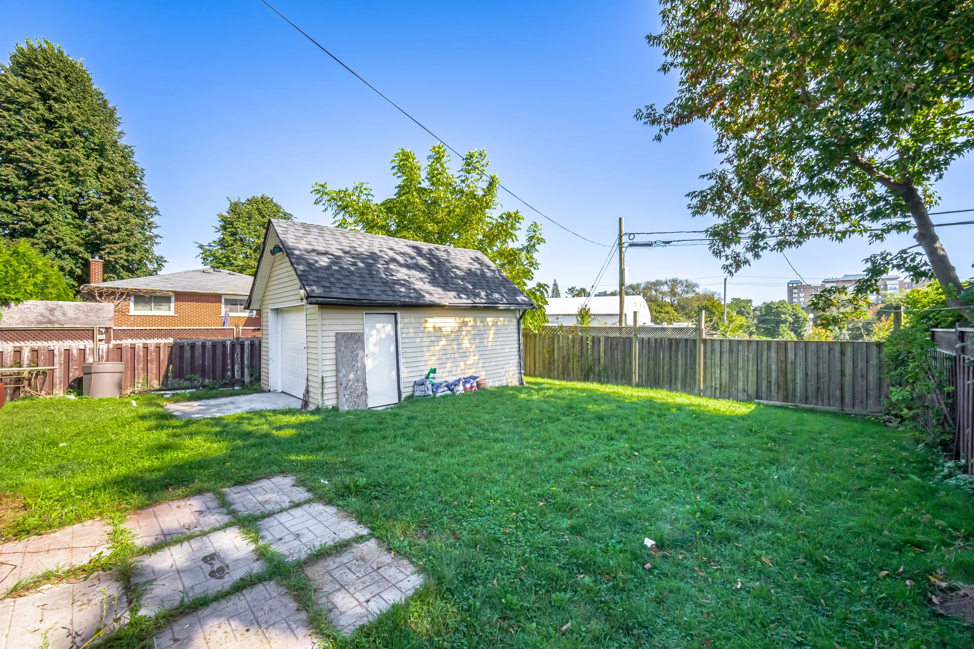 139 Gladstone Avenue, Oshawa - photo 40