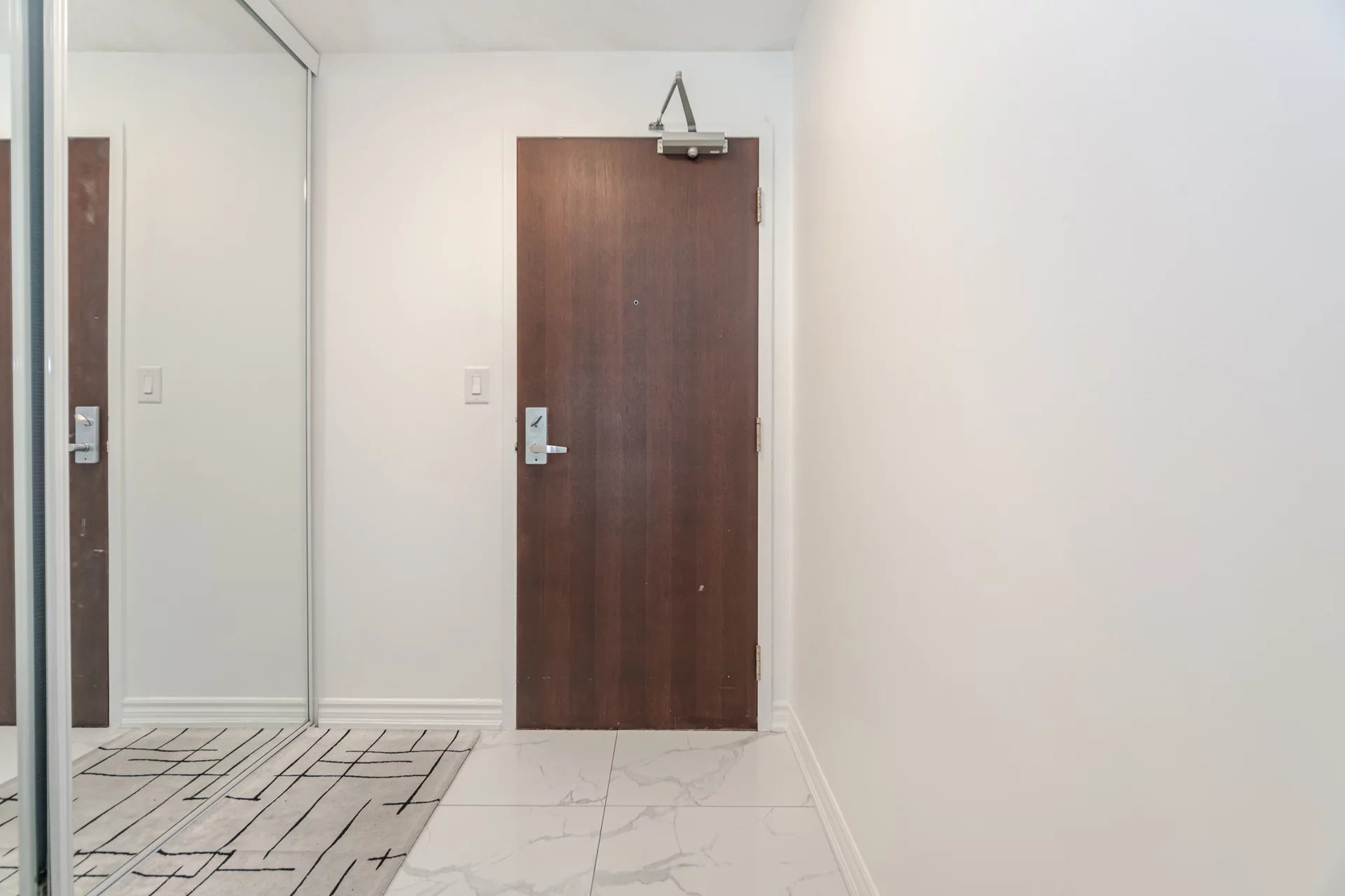 #1617-335 Rathburn Road West, Mississauga - photo 5
