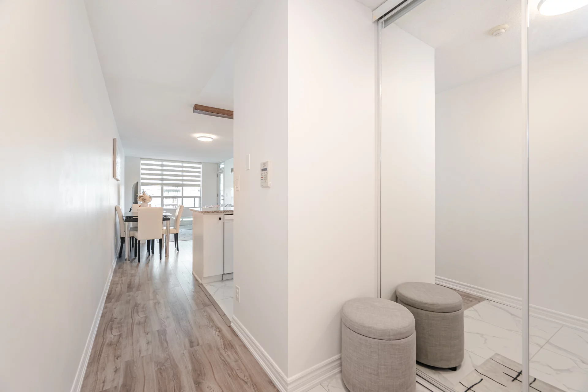 #1617-335 Rathburn Road West, Mississauga - photo 6