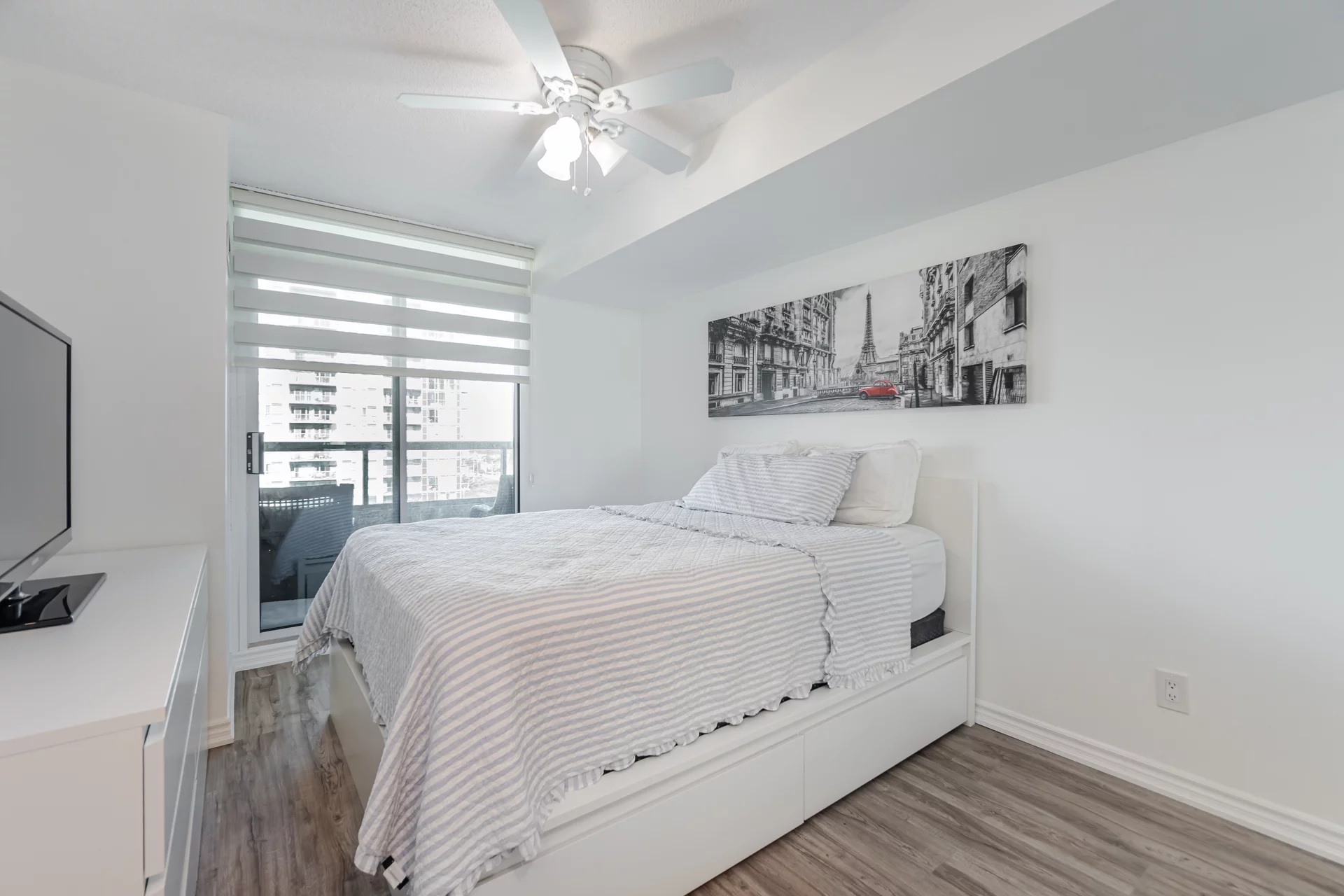 #1617-335 Rathburn Road West, Mississauga - photo 16