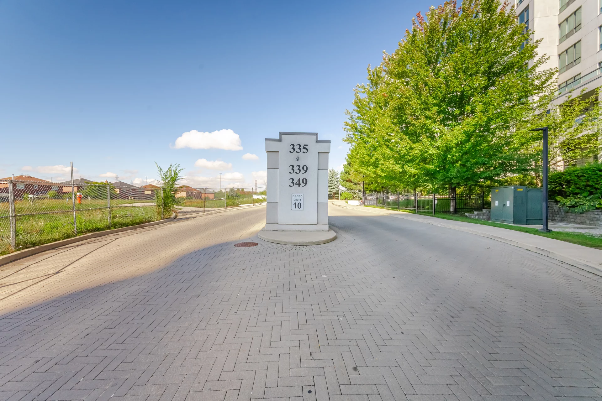 #1617-335 Rathburn Road West, Mississauga - photo 25