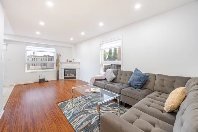 221 High Street, Bowmanville - photo 9
