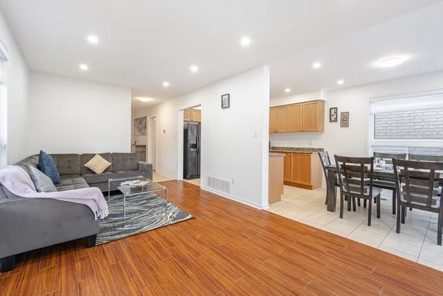 221 High Street, Bowmanville - photo 14