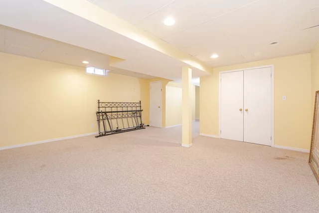221 High Street, Bowmanville - photo 40