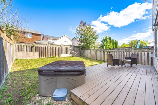 221 High Street, Bowmanville - photo 41