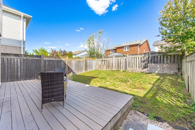 221 High Street, Bowmanville - photo 44
