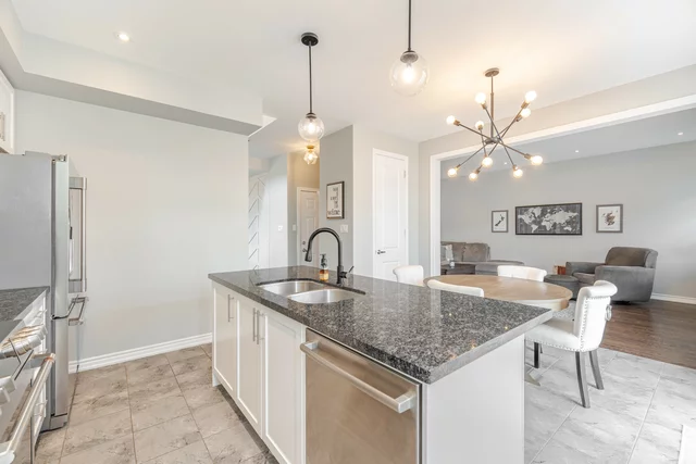 2 Hackett Street, East Gwillimbury - photo 31