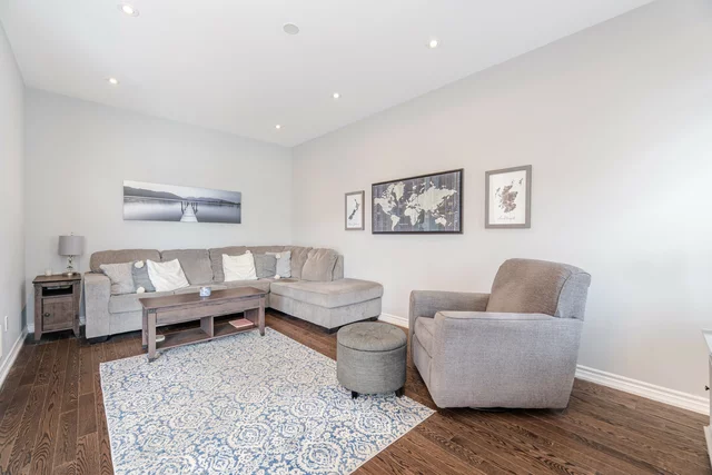 2 Hackett Street, East Gwillimbury - photo 34