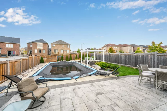 2 Hackett Street, East Gwillimbury - photo 67