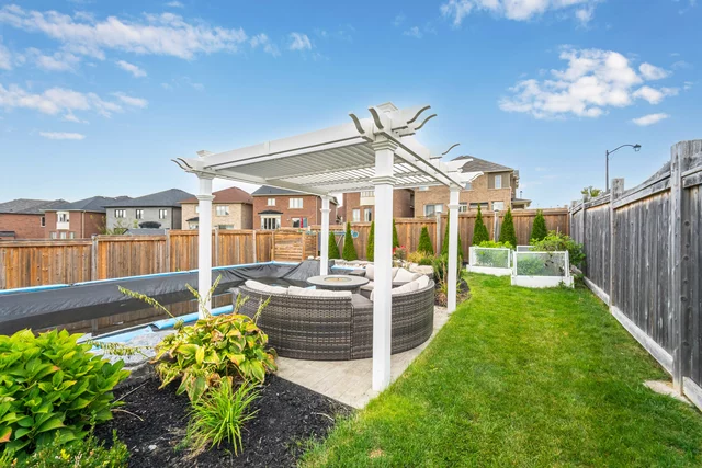 2 Hackett Street, East Gwillimbury - photo 77