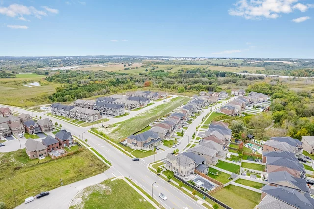 2 Hackett Street, East Gwillimbury - photo 86
