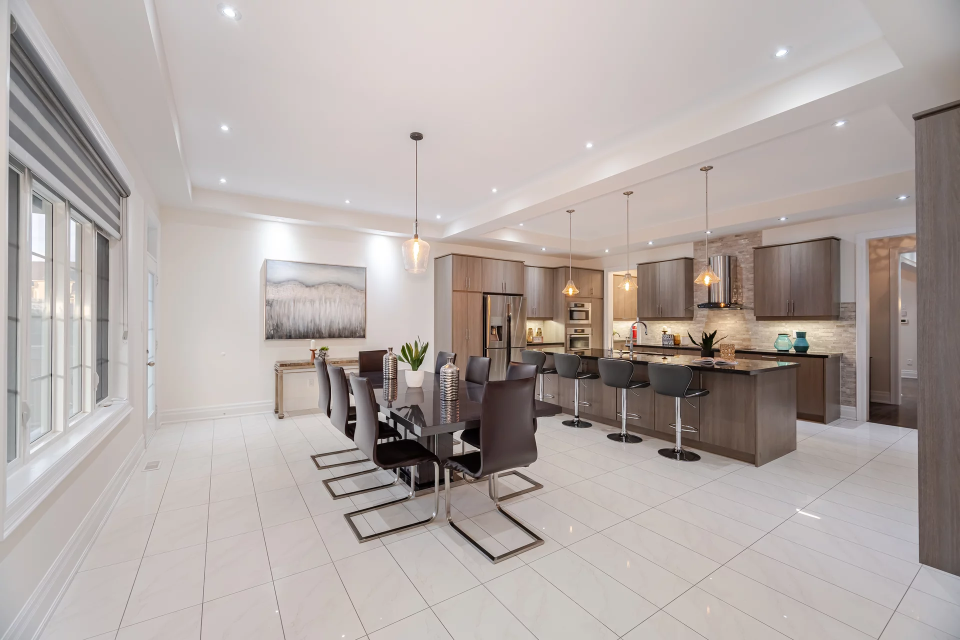3130590