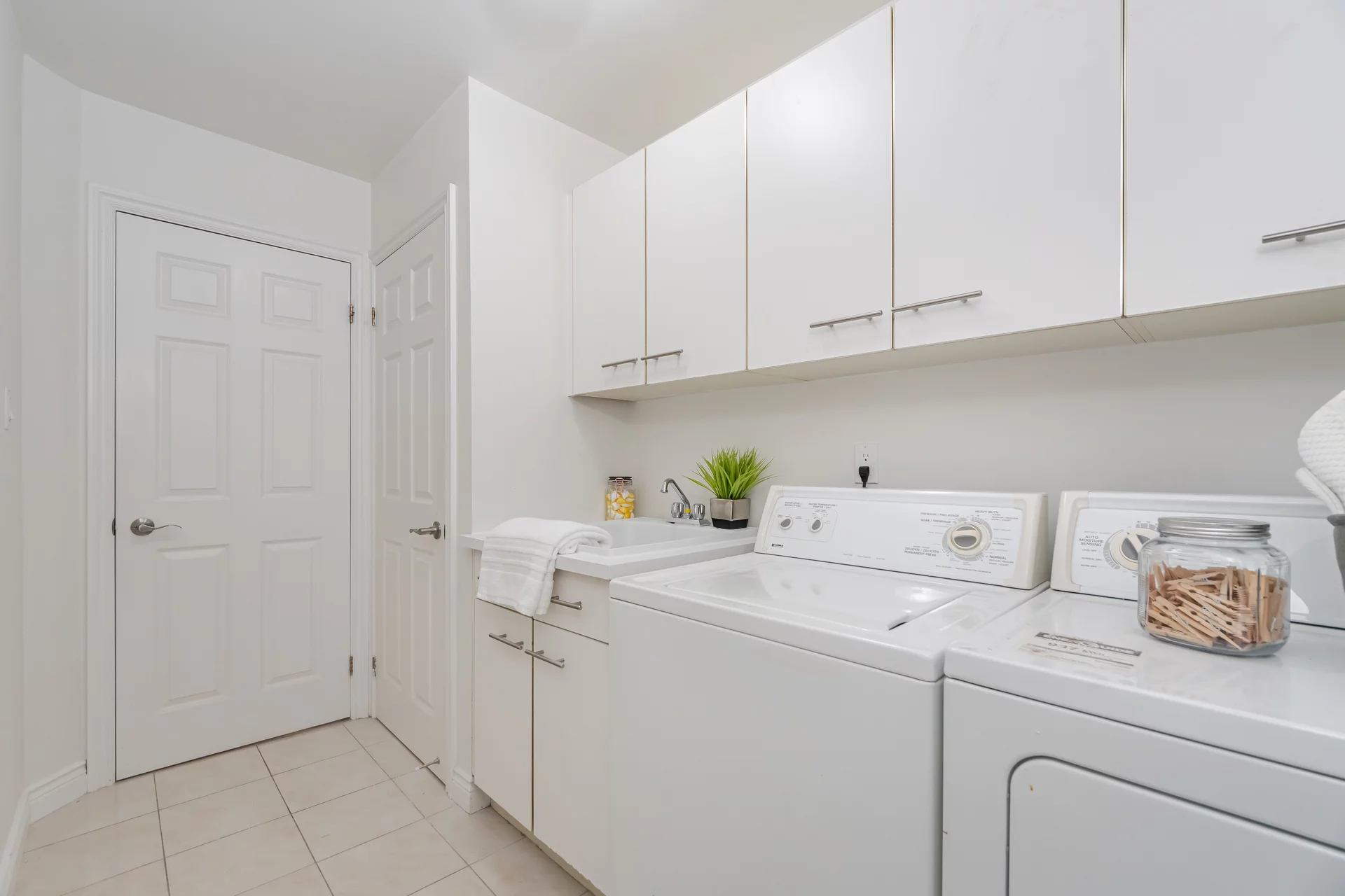 1905 Folkway Drive, Mississauga - photo 32