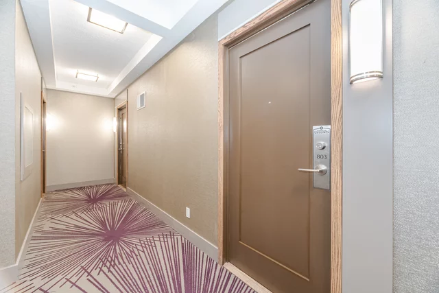 #803-55 Eglinton Avenue West, Mississauga - photo 10