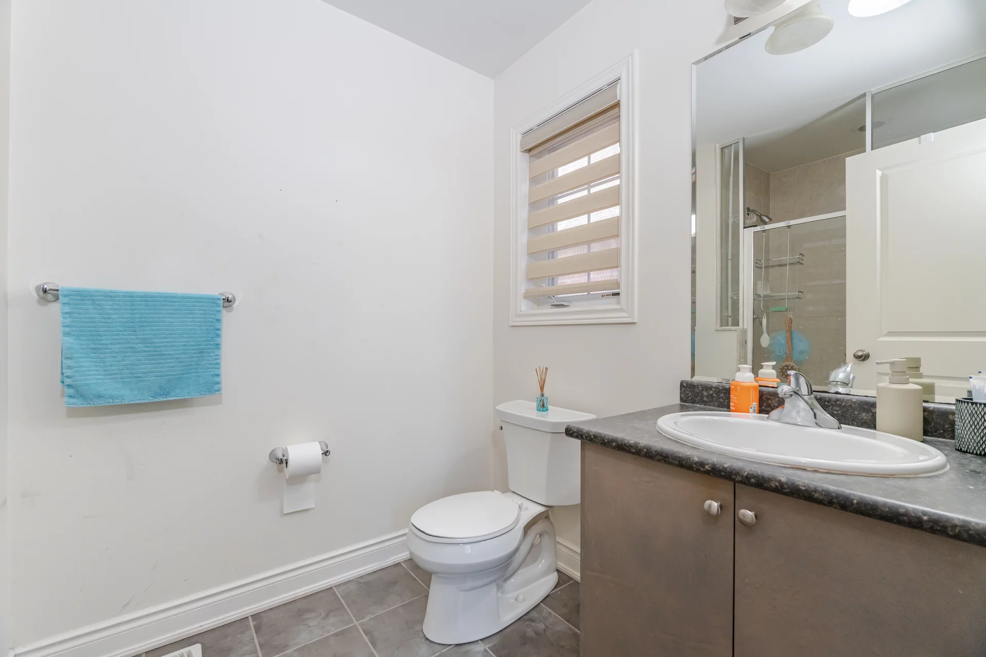 3139605