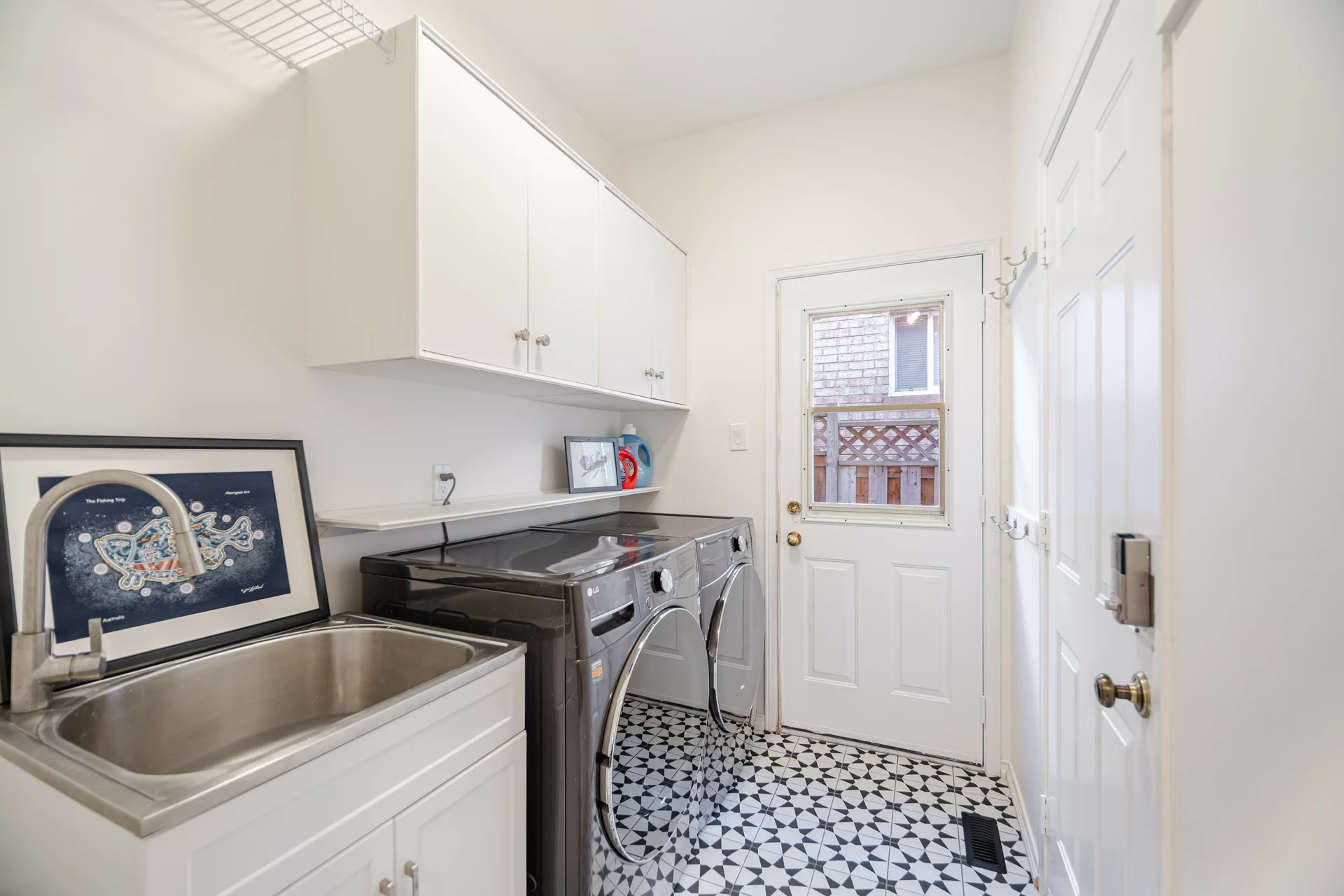 1095 Old Oak Drive, Oakville - photo 22