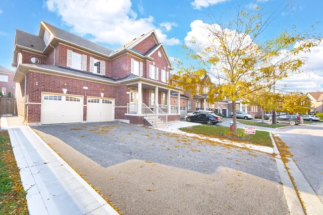 4 Danfield Court, Brampton - photo 4