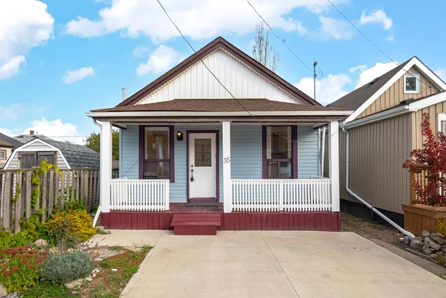 35 Britannia Avenue, Hamilton - photo 1