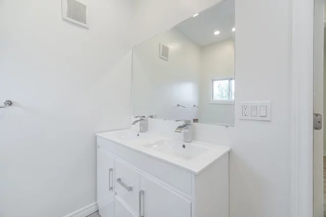 35 Britannia Avenue, Hamilton - photo 27