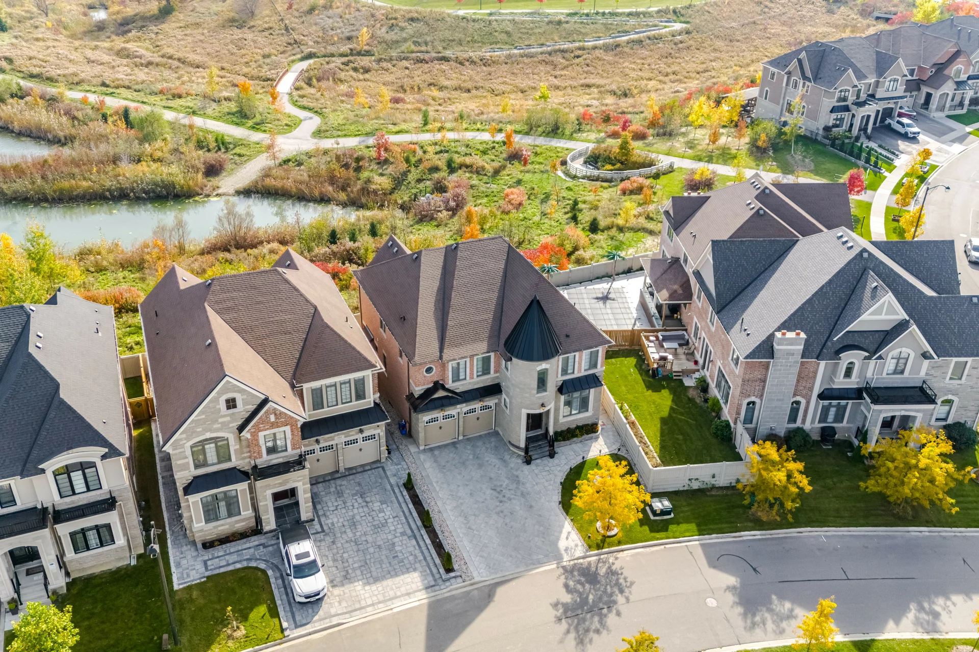 208 Faust Ridge, Vaughan - photo 3