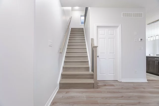 63 Netherwood Road, Kitchener - photo 31