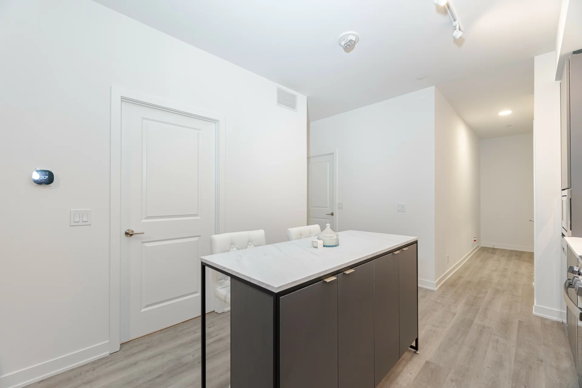#B226-50 Upper Mall Way, Vaughan - photo 11
