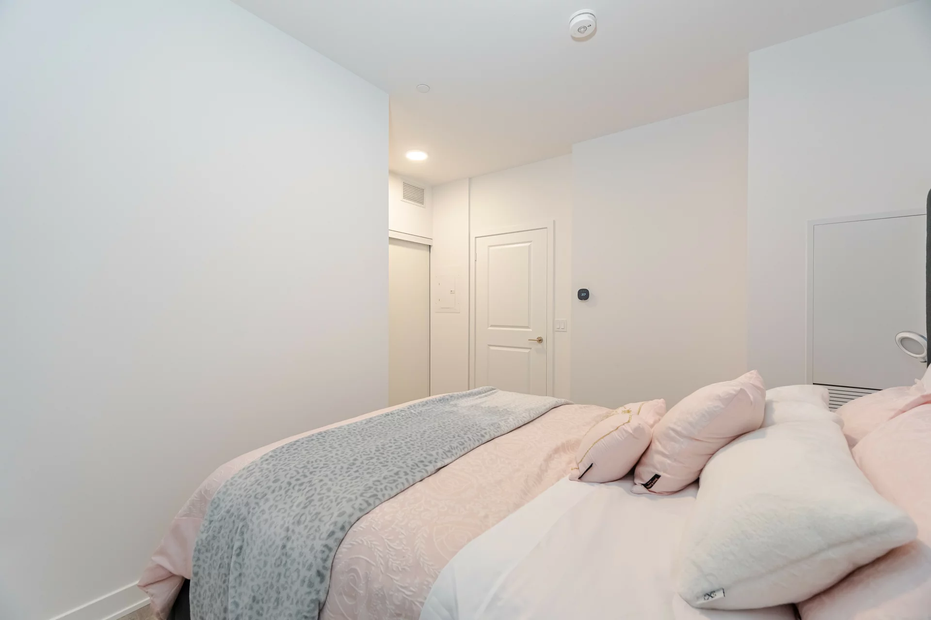 #B226-50 Upper Mall Way, Vaughan - photo 20