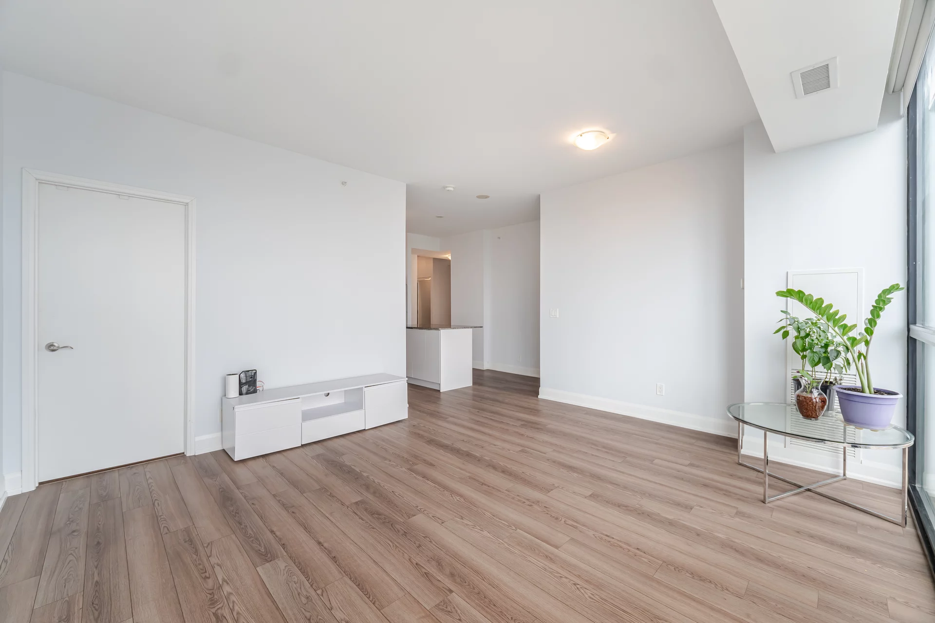 #1909-2910 Highway 7, Vaughan - photo 16