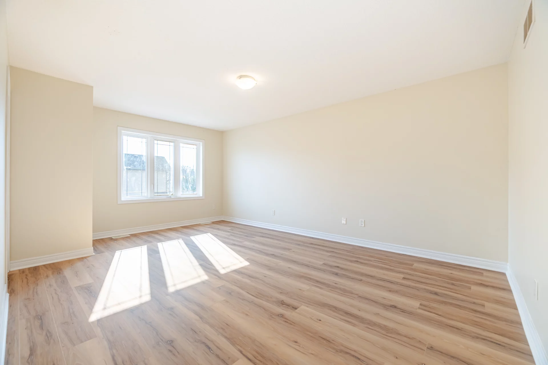 #2-77 Diana Avenue, Brantford - photo 20