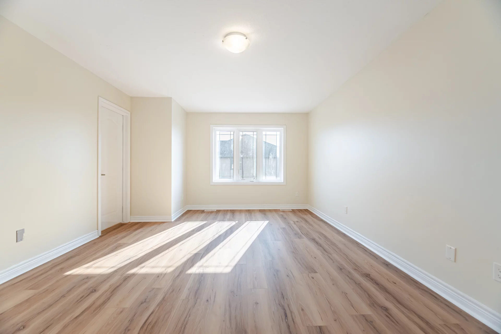 #2-77 Diana Avenue, Brantford - photo 22