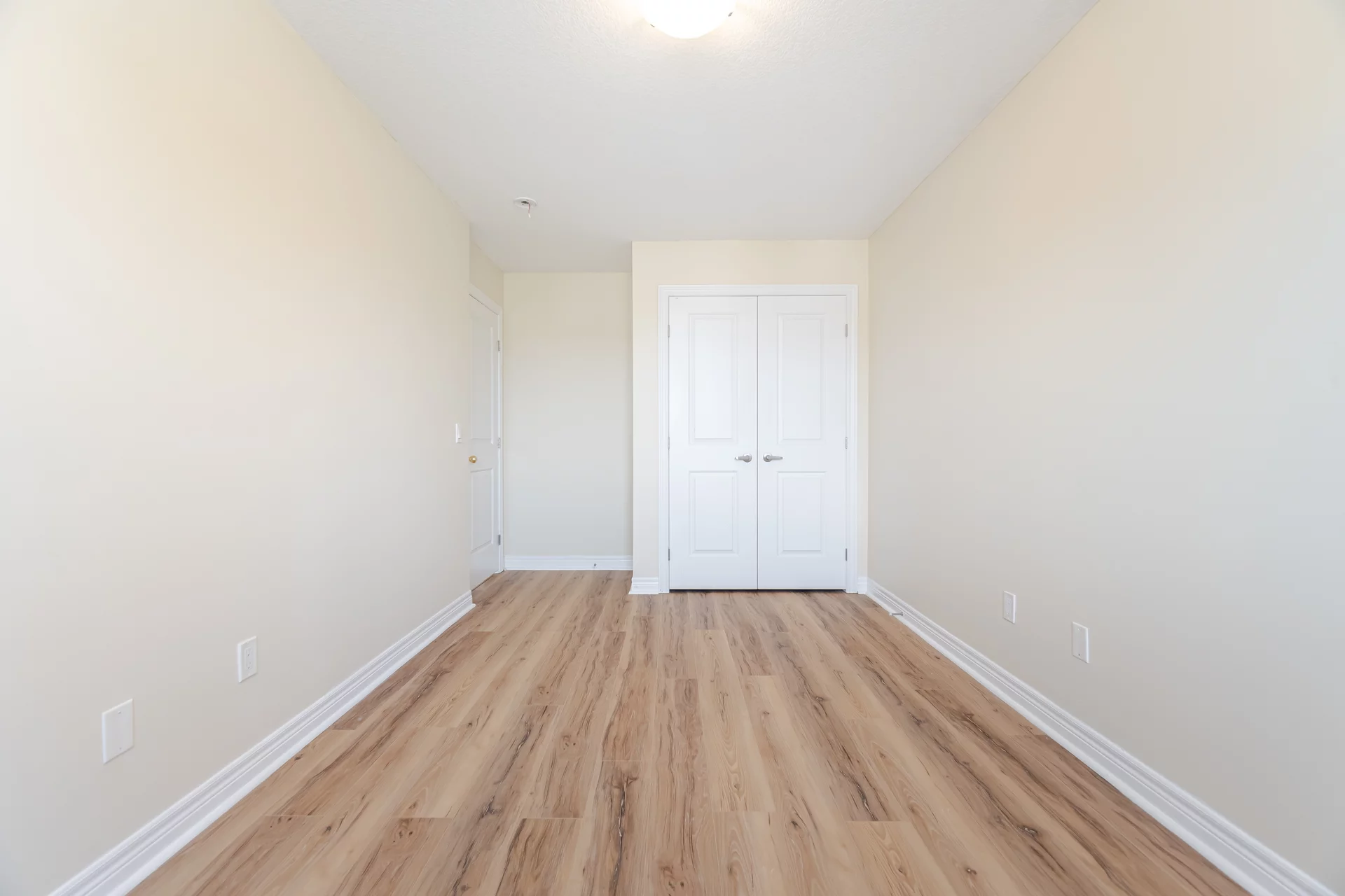 #2-77 Diana Avenue, Brantford - photo 27
