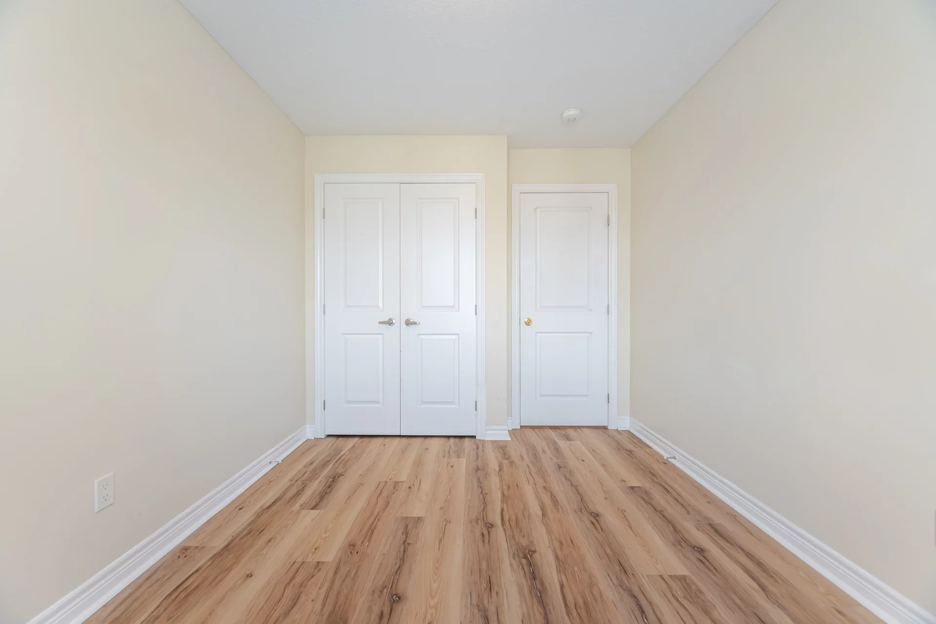 #2-77 Diana Avenue, Brantford - photo 29