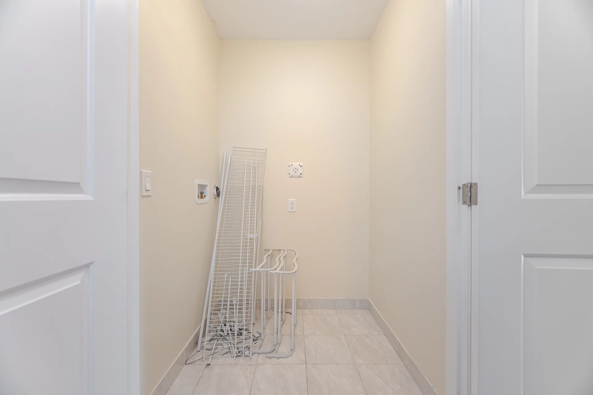 #2-77 Diana Avenue, Brantford - photo 31
