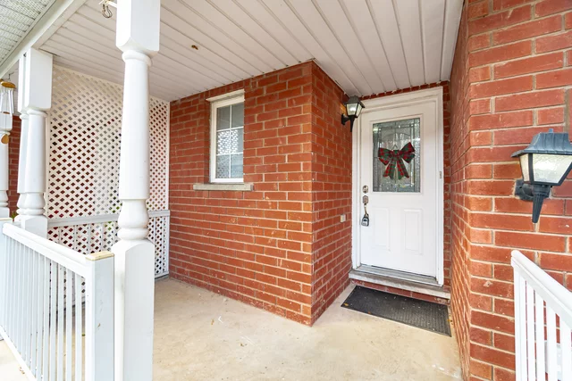18 Monaco Court, Brampton - photo 3
