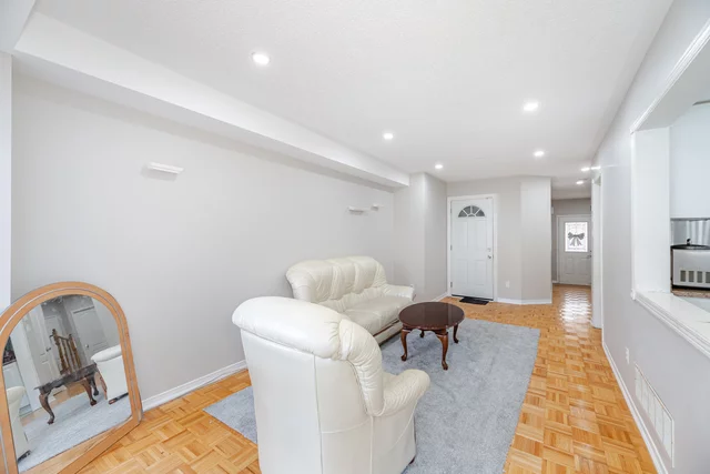 18 Monaco Court, Brampton - photo 7