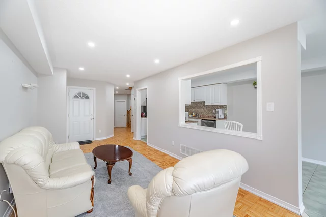 18 Monaco Court, Brampton - photo 8