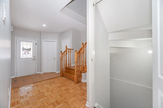 18 Monaco Court, Brampton - photo 15