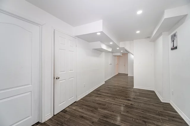 18 Monaco Court, Brampton - photo 27