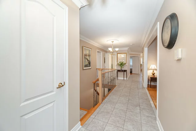 10 Albiwoods Trail, Bolton - photo 5