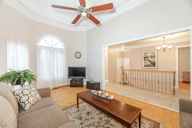 10 Albiwoods Trail, Bolton - photo 6