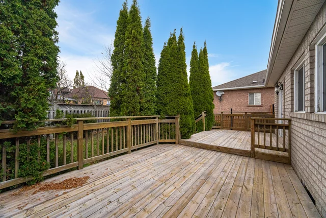 10 Albiwoods Trail, Bolton - photo 28