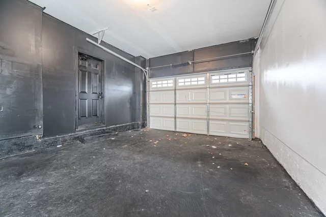 296 Remembrance Road, Brampton - photo 5