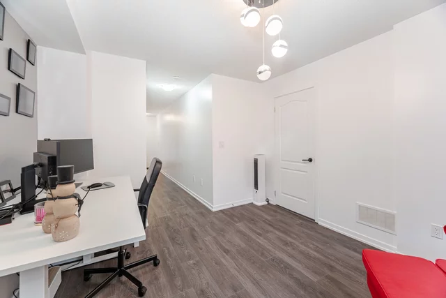 979 Kicking Horse Path, Oshawa - photo 11