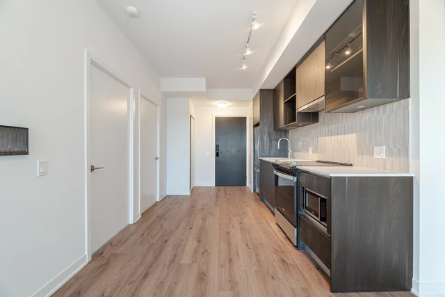 #603-395 Dundas Street West, Oakville - photo 9
