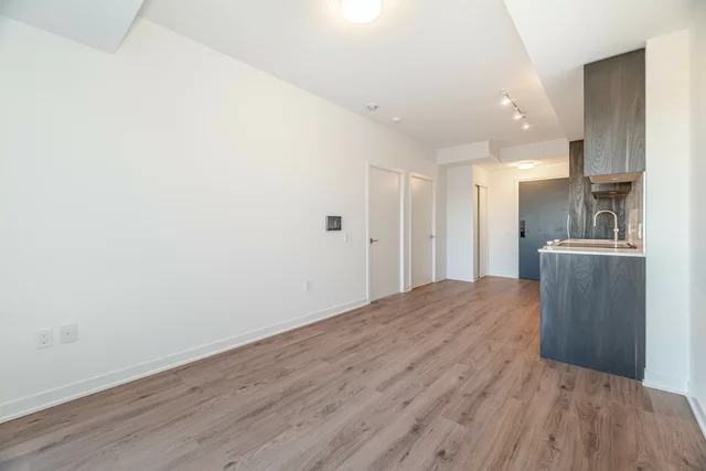 #603-395 Dundas Street West, Oakville - photo 16